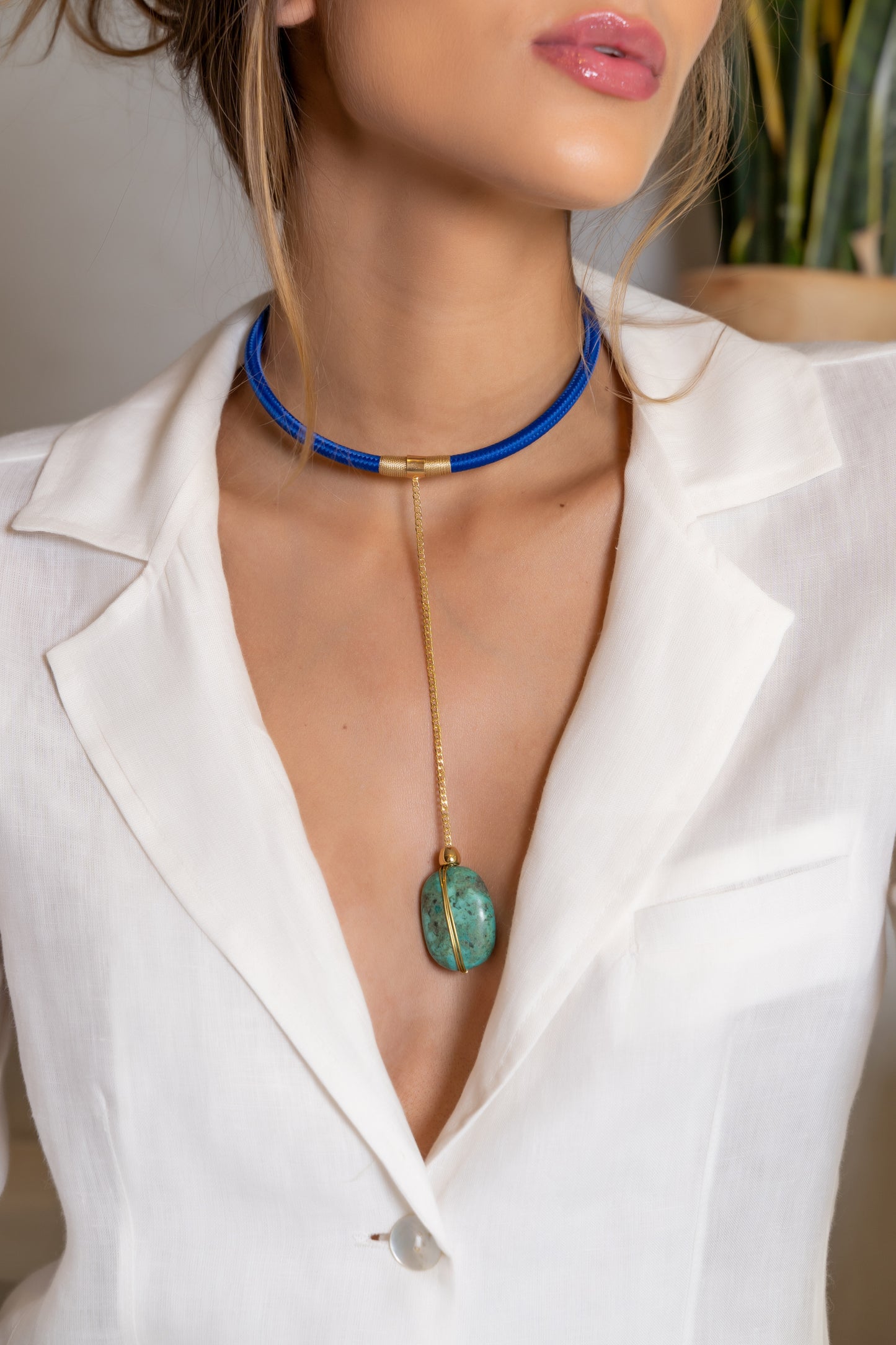 Natural Turquoise Pendant Necklace Choker Healing Reiki Stone Crystal Gem